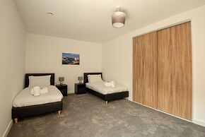 Roomy Comfortable Apartment