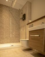 Roomy Comfortable Apartment