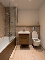 Roomy Comfortable Apartment