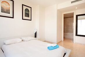 Akira Flats Diagonal Mar