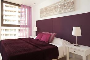 Akira Flats Diagonal Mar