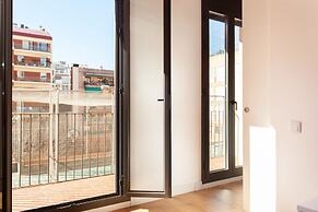 Akira Flats Urgell Apartment