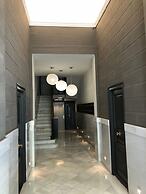 Akira Flats Urgell Apartment