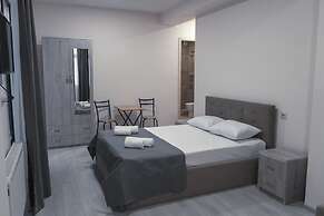 Avlabari Terrace Rooms