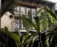 Hotel Meson de Maria