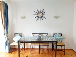 Lisbon Baixa 208 Deluxe Apartment-Chiado