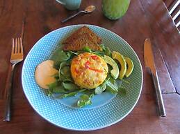 Redwood Valley B & B