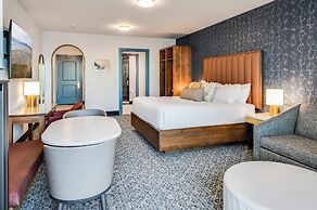 Allred Hotel