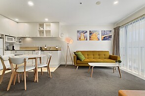 One Bedroom Apartment in Auckland CBD