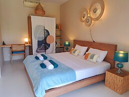 Laura's Guest House Samui