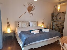 Laura's Guest House Samui