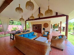 Laura's Guest House Samui