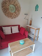 Laura's Guest House Samui