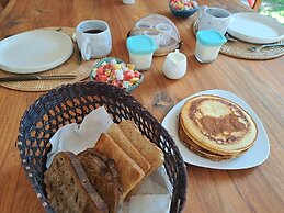 Laura's Guest House Samui