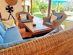 Laura's Guest House Samui