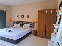 Laura's Guest House Samui