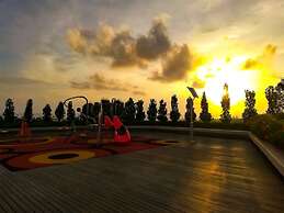 Comfy Home at Sutera Avenue