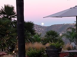 Sunshine Mountain Bed and Breakfast