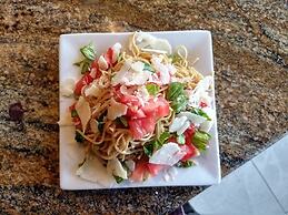 Sunshine Mountain Bed and Breakfast