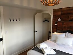 The Alberta Petite Hotel