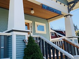 The Alberta Petite Hotel