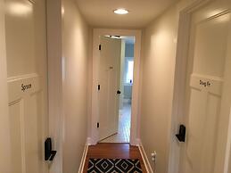 The Alberta Petite Hotel