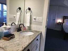 The Alberta Petite Hotel