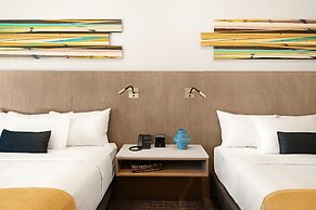 Ayres Hotel San Diego South - Chula Vista
