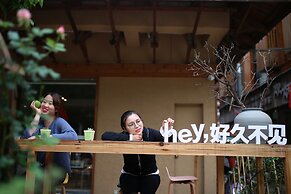 Wuyishan Old Street Hill Lodge