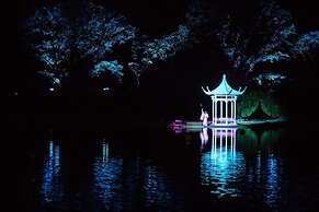 Wuyishan Old Street Hill Lodge