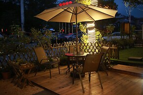 Wuyishan Old Street Hill Lodge