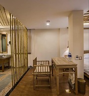 Wuyishan Old Street Hill Lodge