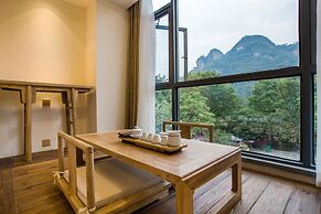 Wuyishan Old Street Hill Lodge