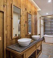 Wuyishan Old Street Hill Lodge