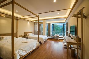 Wuyishan Old Street Hill Lodge