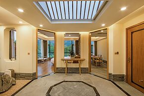 Wuyishan Old Street Hill Lodge