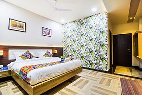 FabHotel The Royal CM Plaza