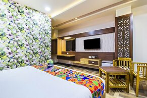 FabHotel The Royal CM Plaza