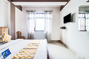 FabExpress Parasol Residency