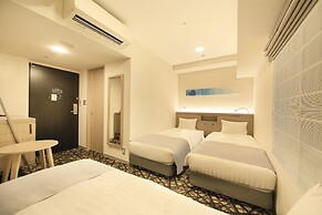S-Peria Inn Osaka Hommachi