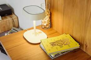 Welcome Home Courtyard - White Boutique