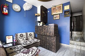 FabHotel Deepak Residency