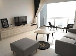 Damansara Foresta Ctmp Home by SYNC