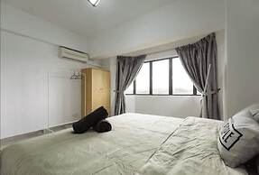 Desa Kiara Cozy Condo by SYNC