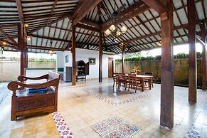Bali Royal Heritage Villas