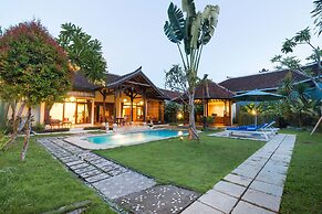 Bali Royal Heritage Villas