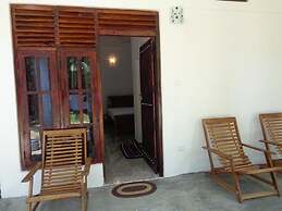 Jayaru Guest House