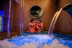 Hotel Moon & SPA