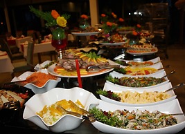 Korineum Golf & Beach Resort