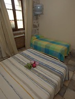 Hostal Rural Elosta